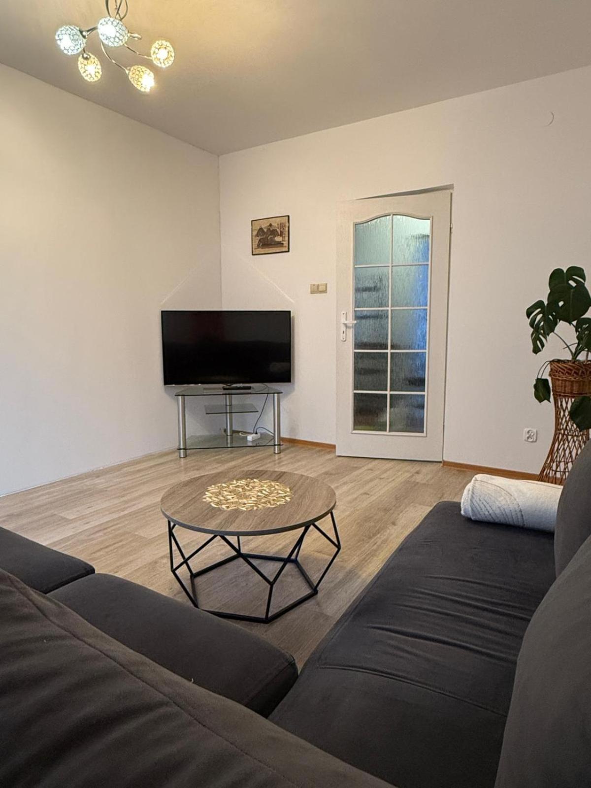 Family Apartment Przemysl Ngoại thất bức ảnh