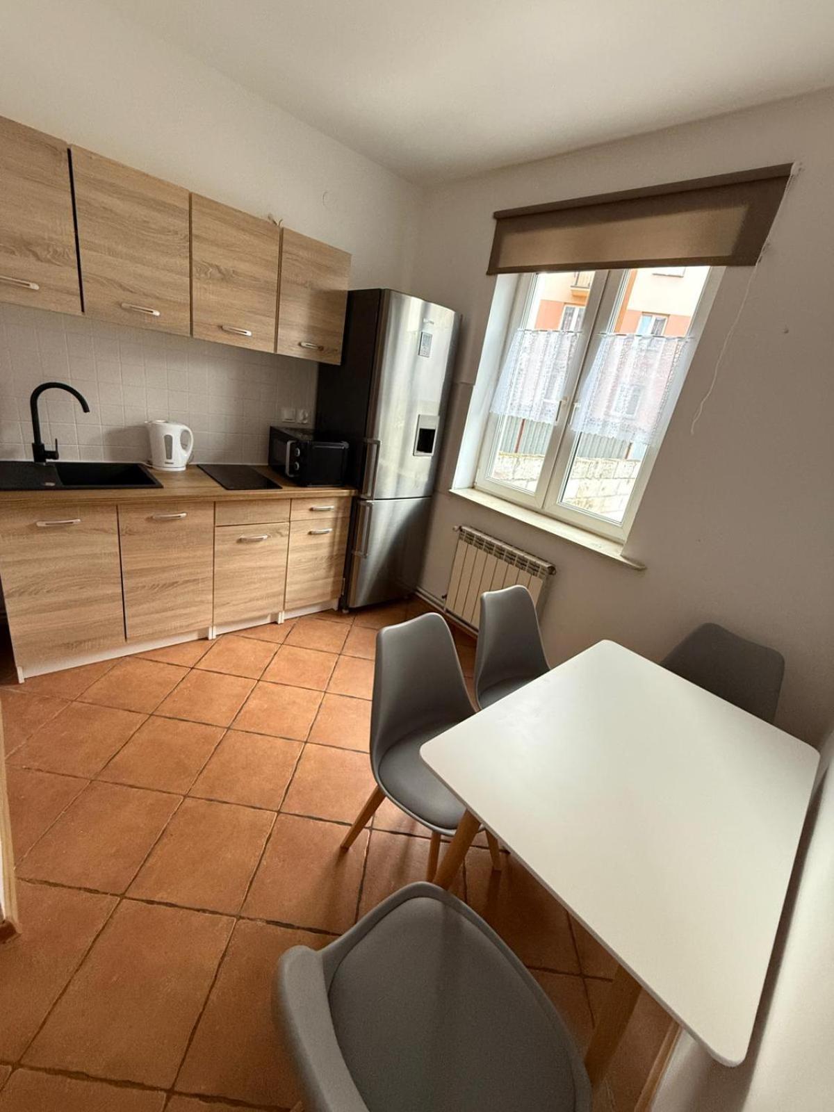 Family Apartment Przemysl Ngoại thất bức ảnh